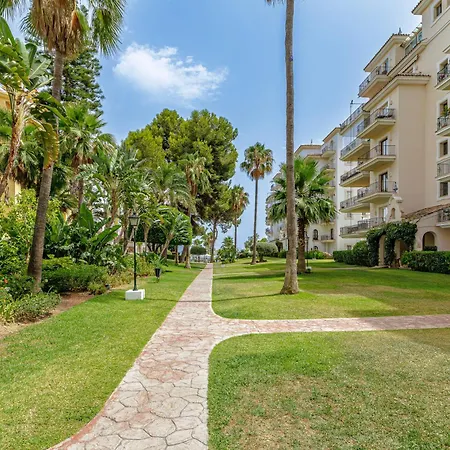 Perla Andalucia Del Mar * ماربيا